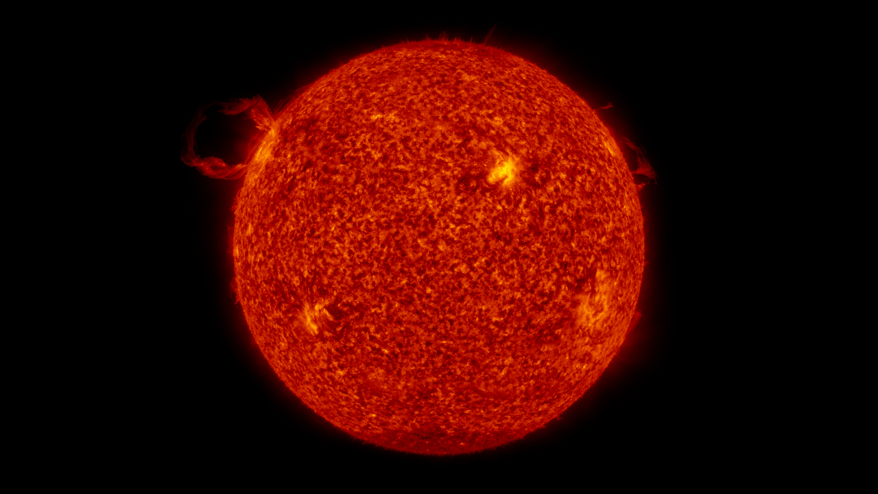 Spectacular Solar Images & Videos from NASA's SDO Spacecraft